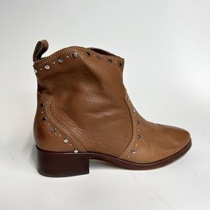 Dolce Vita caramel leather studded boots size 10